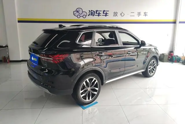 Roewe Roewe RX5 20T two-wheel drive manual Internet Zhihui Edition