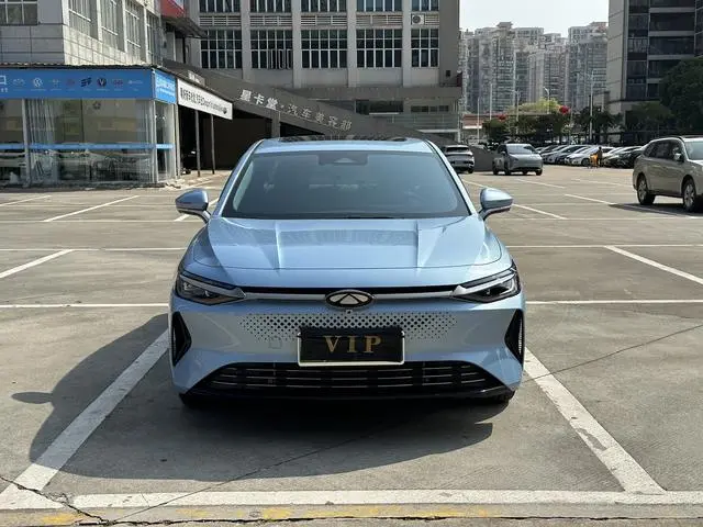Chery Fengyun Fengyun A8 Voyage Edition 127 Luxury