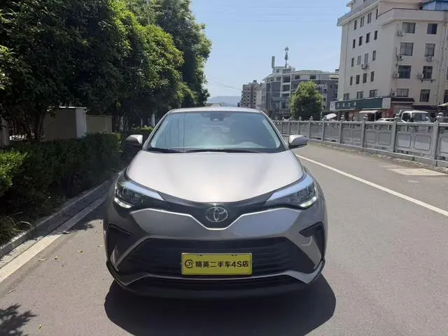 TOYOTA IZOA 2.0L Sports SPORT Version