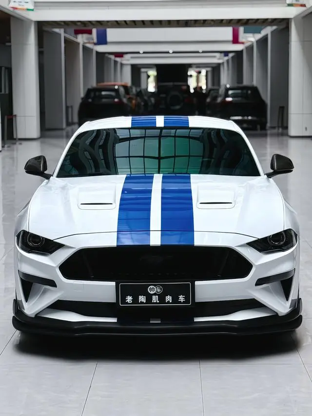 Ford Mustang 2.3T EcoBoost