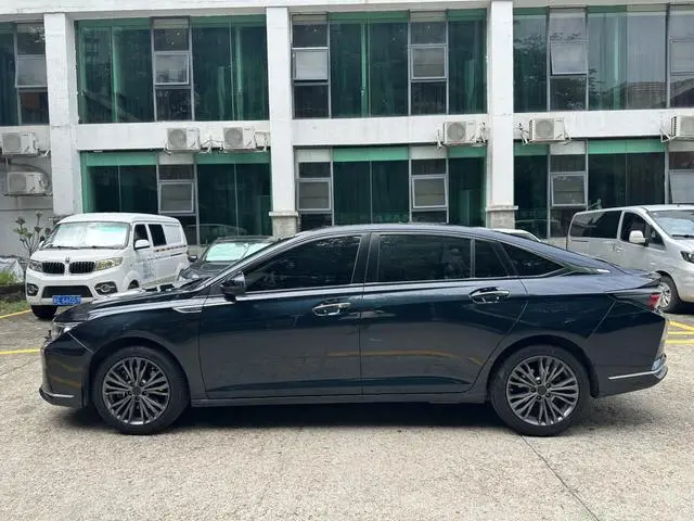 Dongfeng Fengshen Yi Hyun MAX 1.5T Super Spicy Dad Edition