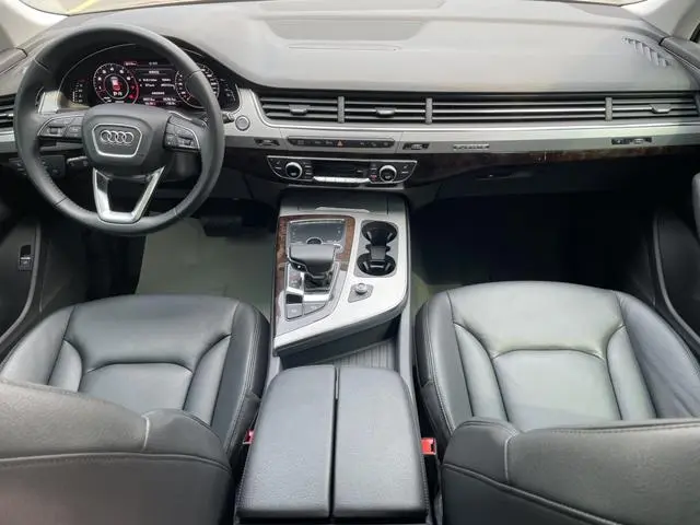 Audi Audi Q7 45 TFSI S line sporty
