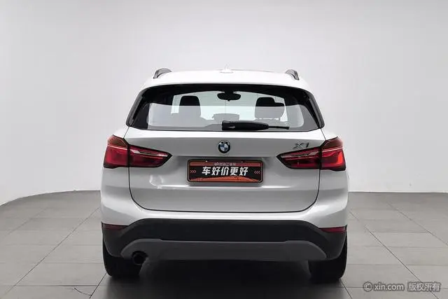 BMW BMW X1 sDrive18Li fashion type