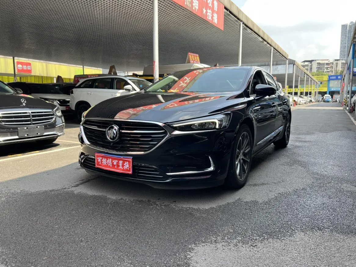 Buick Lacrosse 652T luxury