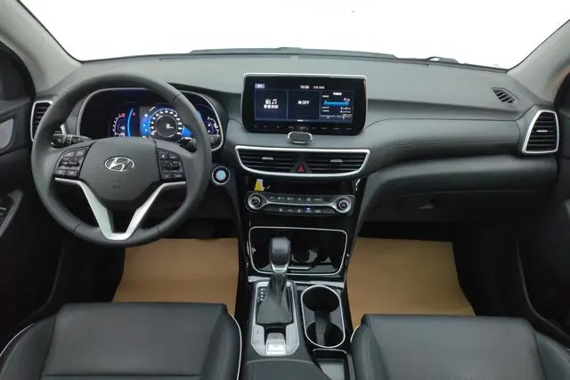 Hyundai Tucson 280TGDi dual-clutch two-wheel drive fashion version of the country VI