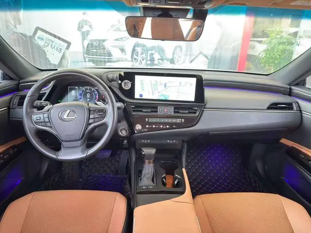 Lexus Lexus ES 200 Excellent Edition
