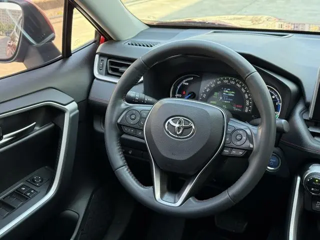 TOYOTA Weilanda PHEV 2.5L two-wheel drive Jin Engine version