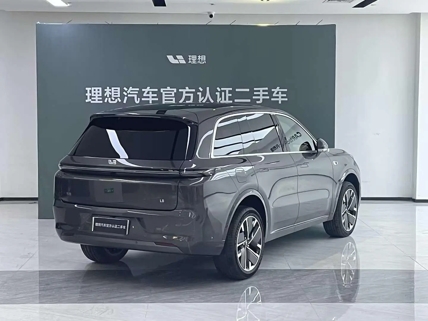 Li Auto Ideal L8 Max Smart new version