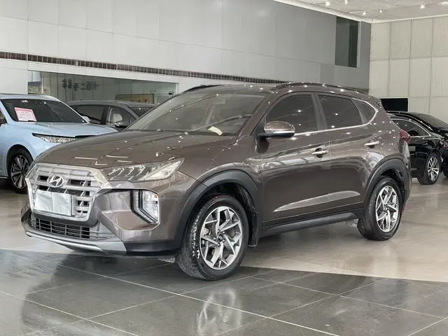 Hyundai Tucson 280TGDi dual-clutch two-wheel drive fashion version of the country V