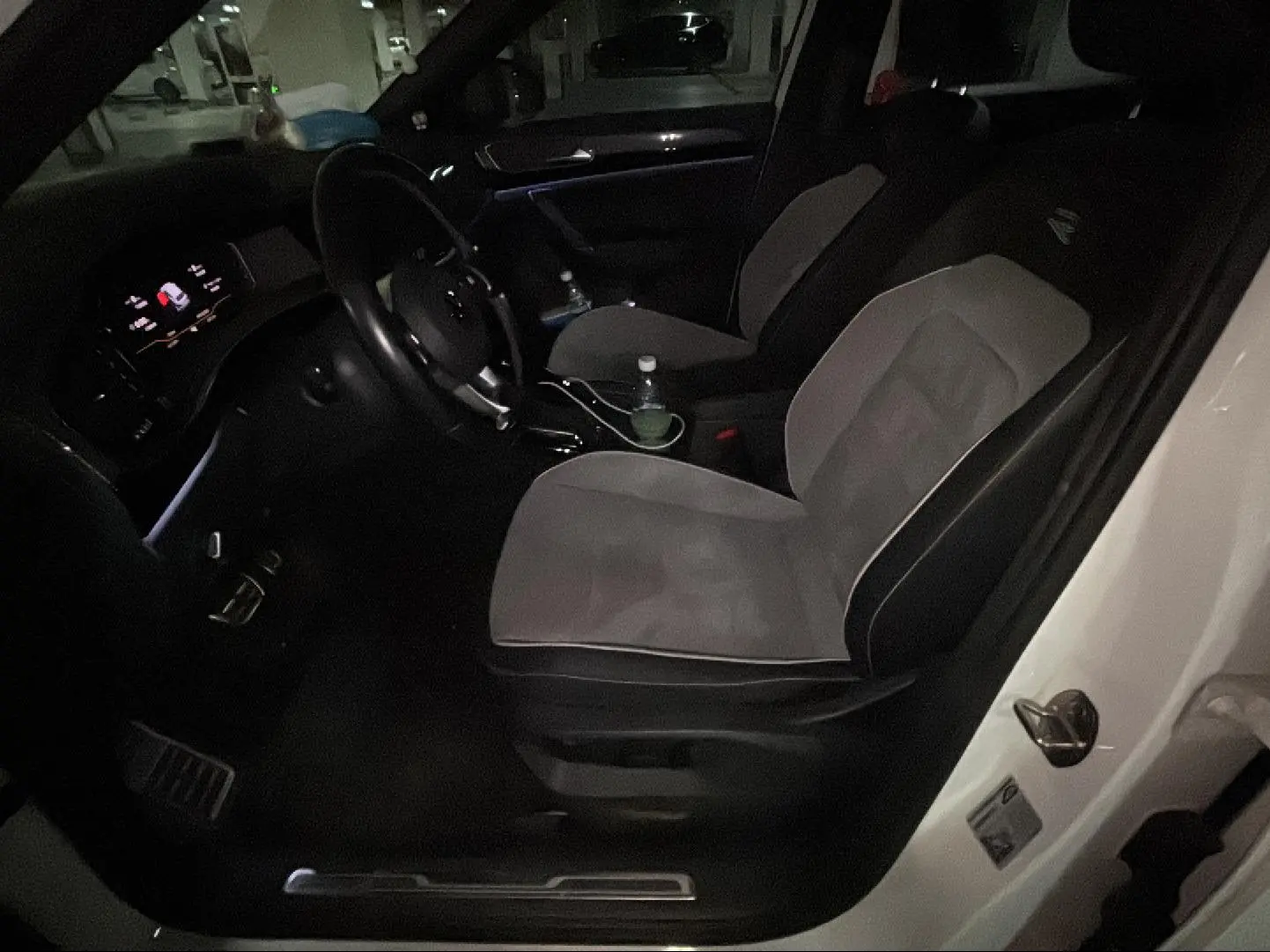 Volkswagen Tanyue 380TSI four-wheel drive R-Line intelligent version