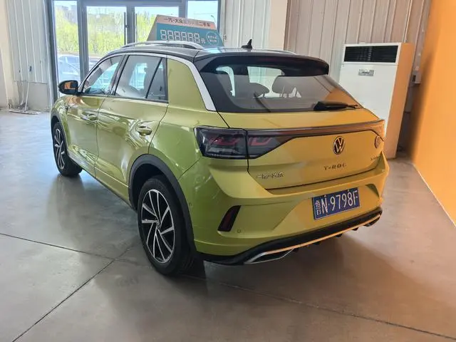 Volkswagen Exploring songs 300TSI DSG Starlight Edition