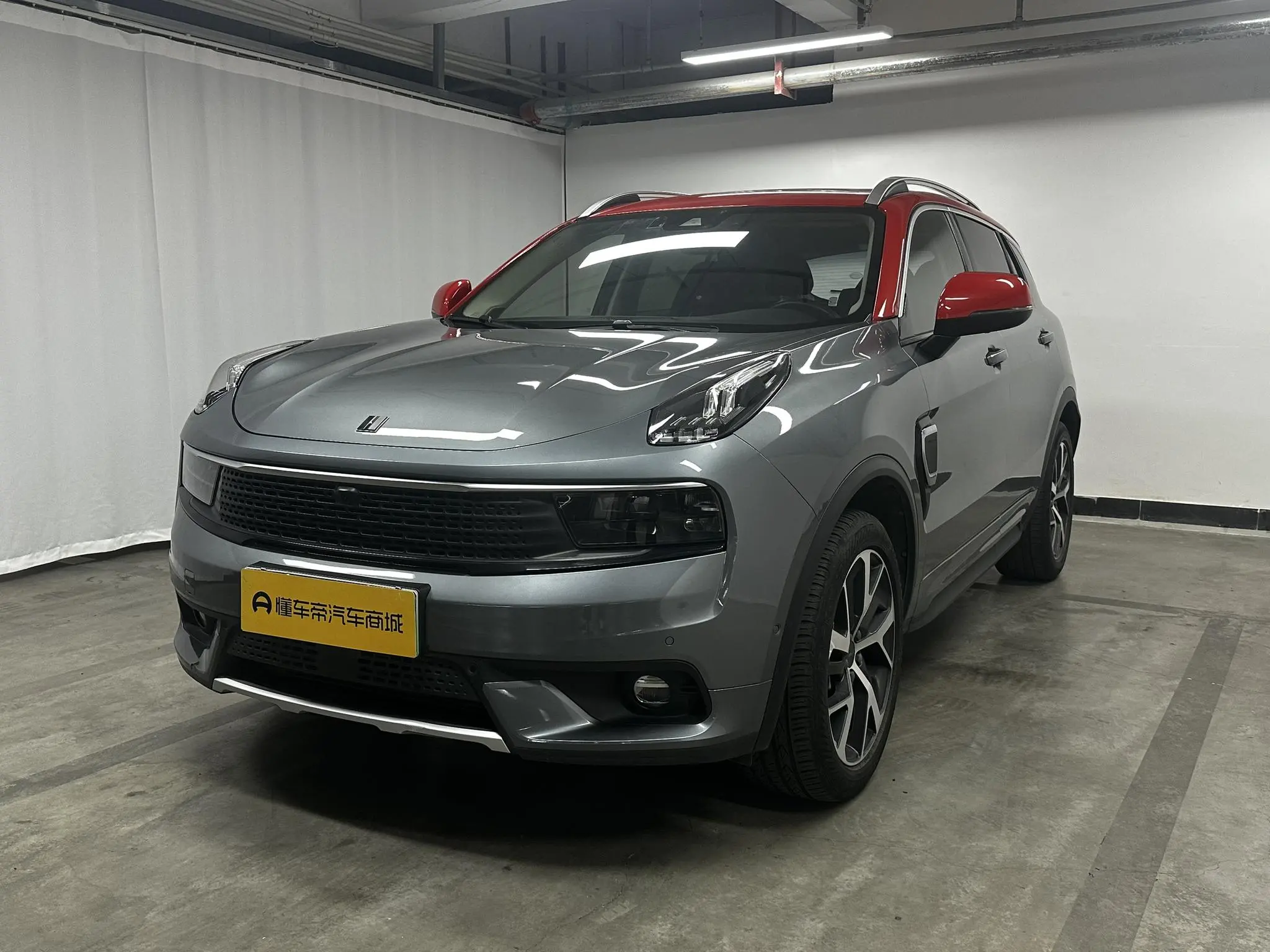 LYNK & CO Lynk &Co. 01 EM-P 1.5T Jin Pro Country V