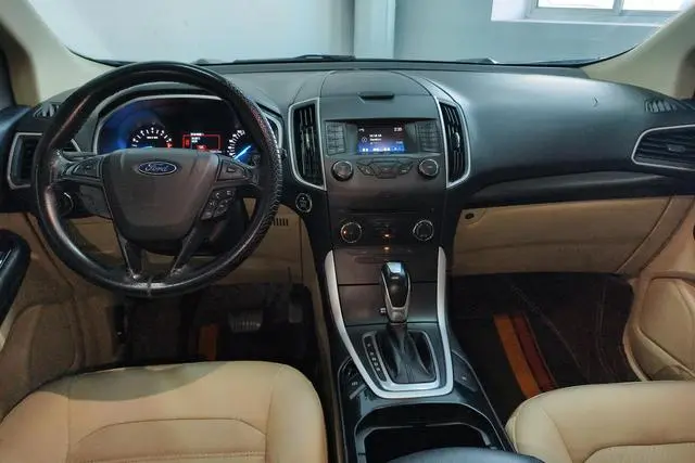 Ford Sharp World EcoBoost 245 two-wheel drive elite 5-seater country VI