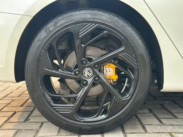 MG MG6 Pro 1.5T Automatic Trophy Ultimate Edition