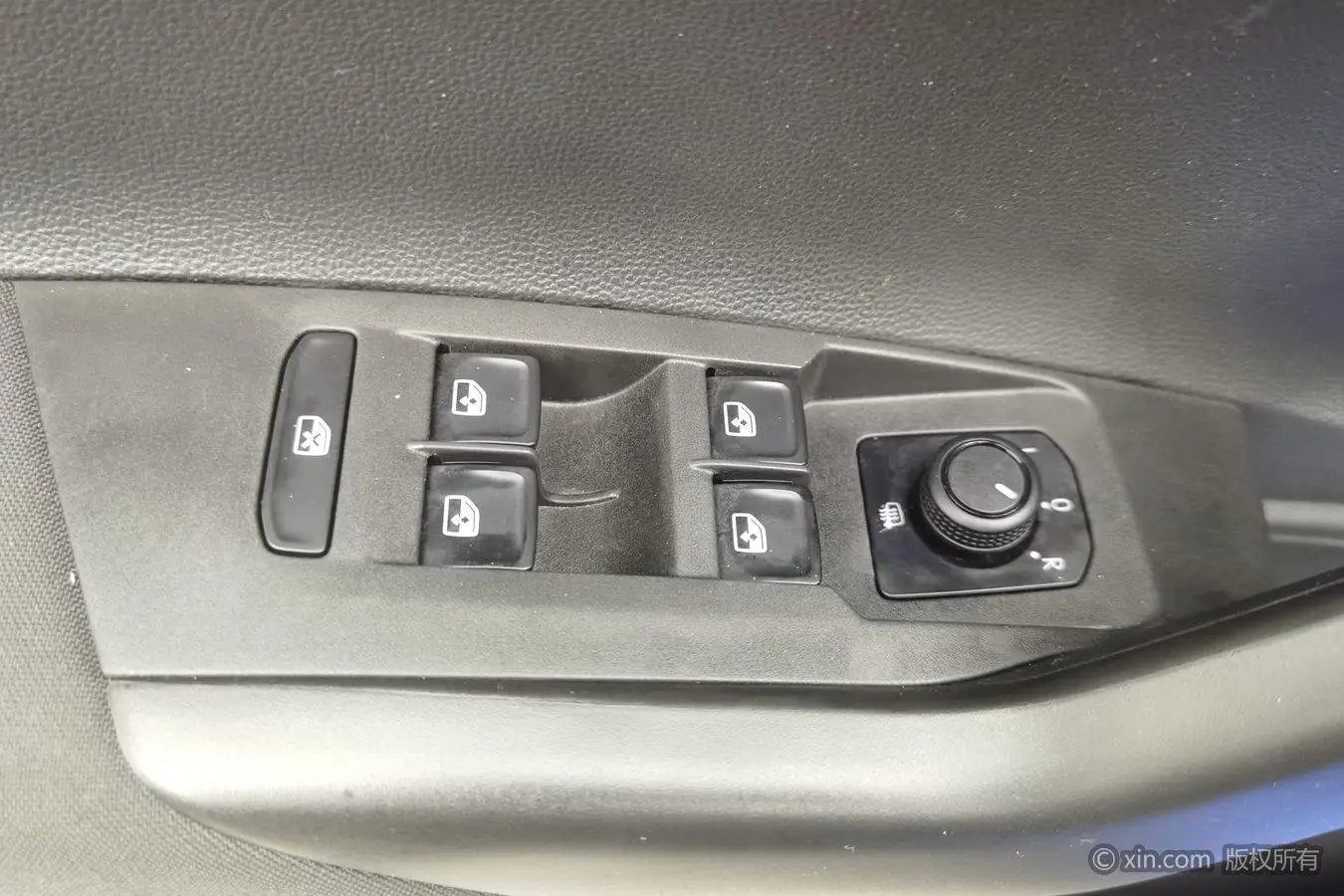 Volkswagen Polo Plus 1.5L Automatic Panoramic Enjoy Edition