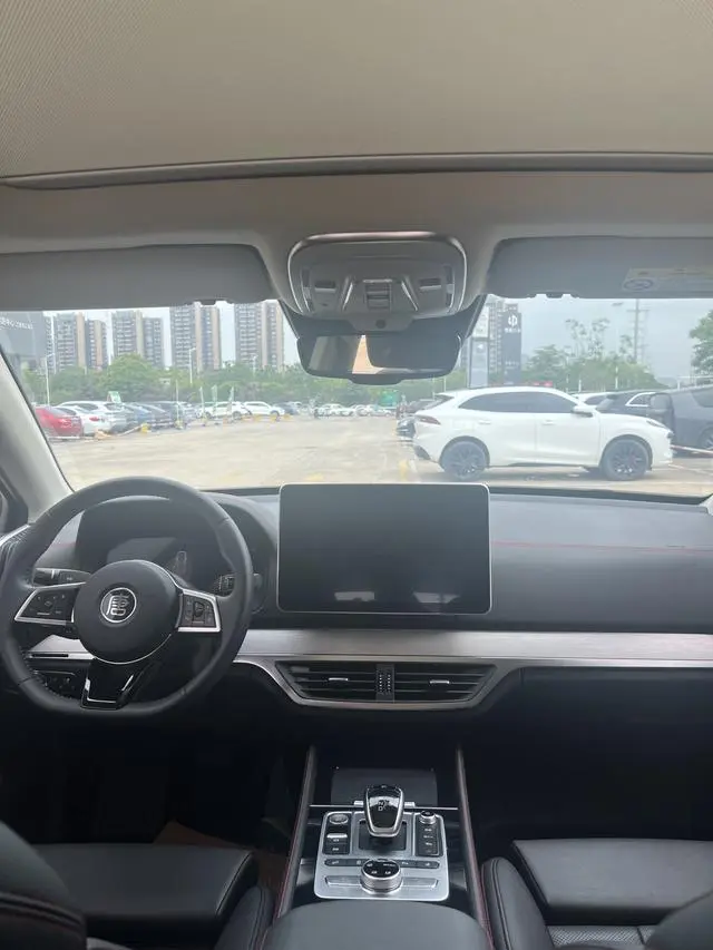 BYD Tang DM DM 2.0T full-time four-wheel drive Zhilian Chuangling 5-seater country VI