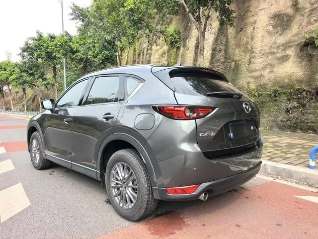 Mazda Mazda CX-5 Facelifted 2.0L automatic two-wheel drive Zhizun type