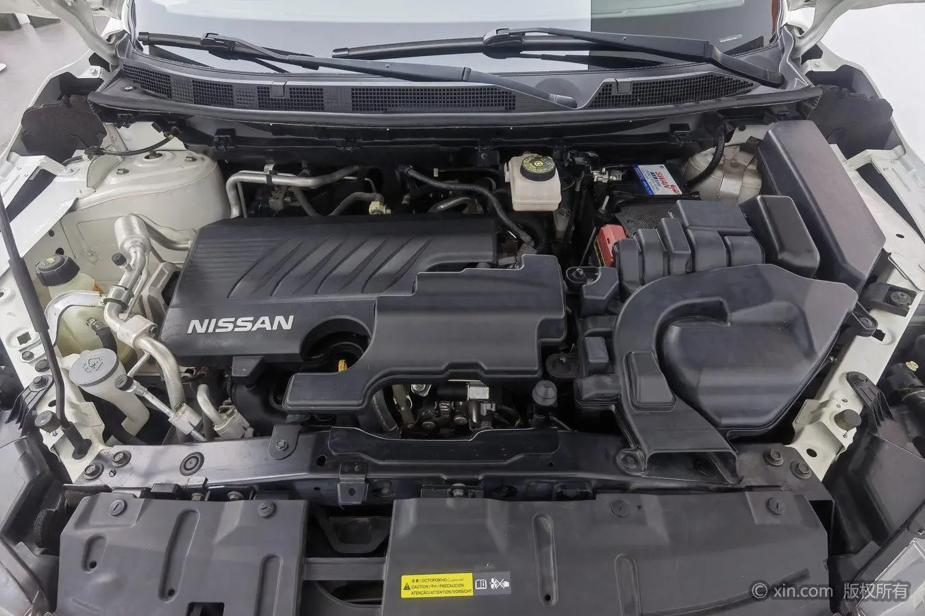 Nissan Qashqai 2.0L CVT Deluxe Edition