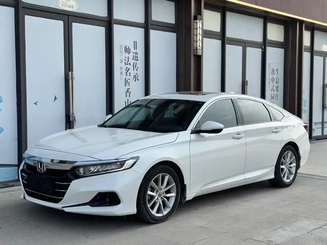 Honda Accord 260TURBO Deluxe Edition