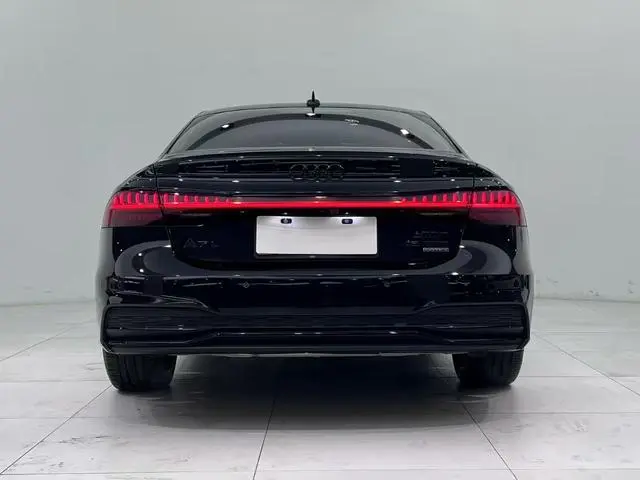 Audi Audi A7L 45 TFSI quattro S-line Black Samurai Edition