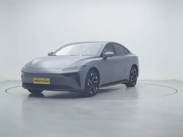 Dongfeng eπ eπ007 Pure electric 540 four-wheel drive Max version