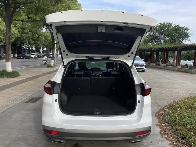 Hyundai Tucson 280TGDi dual-clutch two-wheel drive fashion version of the country VI