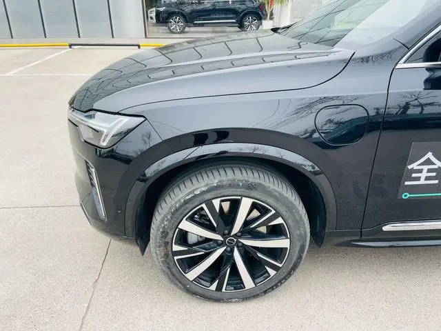 Volvo Volvo XC90 PHEV E-drive hybrid T8 Long battery life Zhizun Deluxe Edition 7 Seats