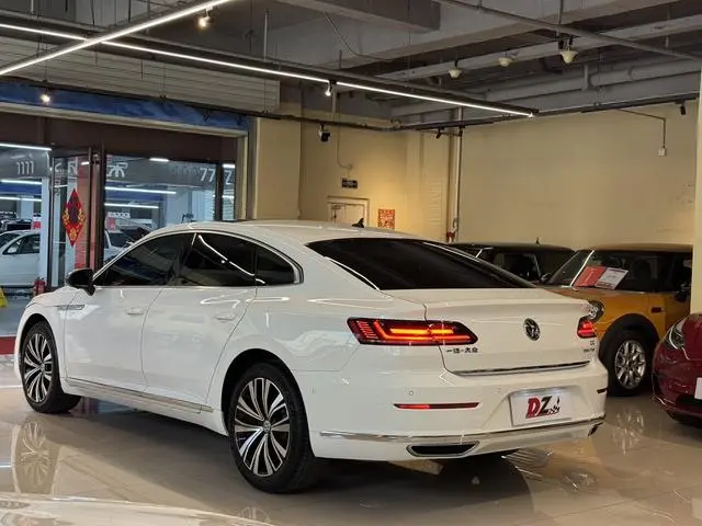 Volkswagen Volkswagen CC 330TSI Charm Edition Country VI