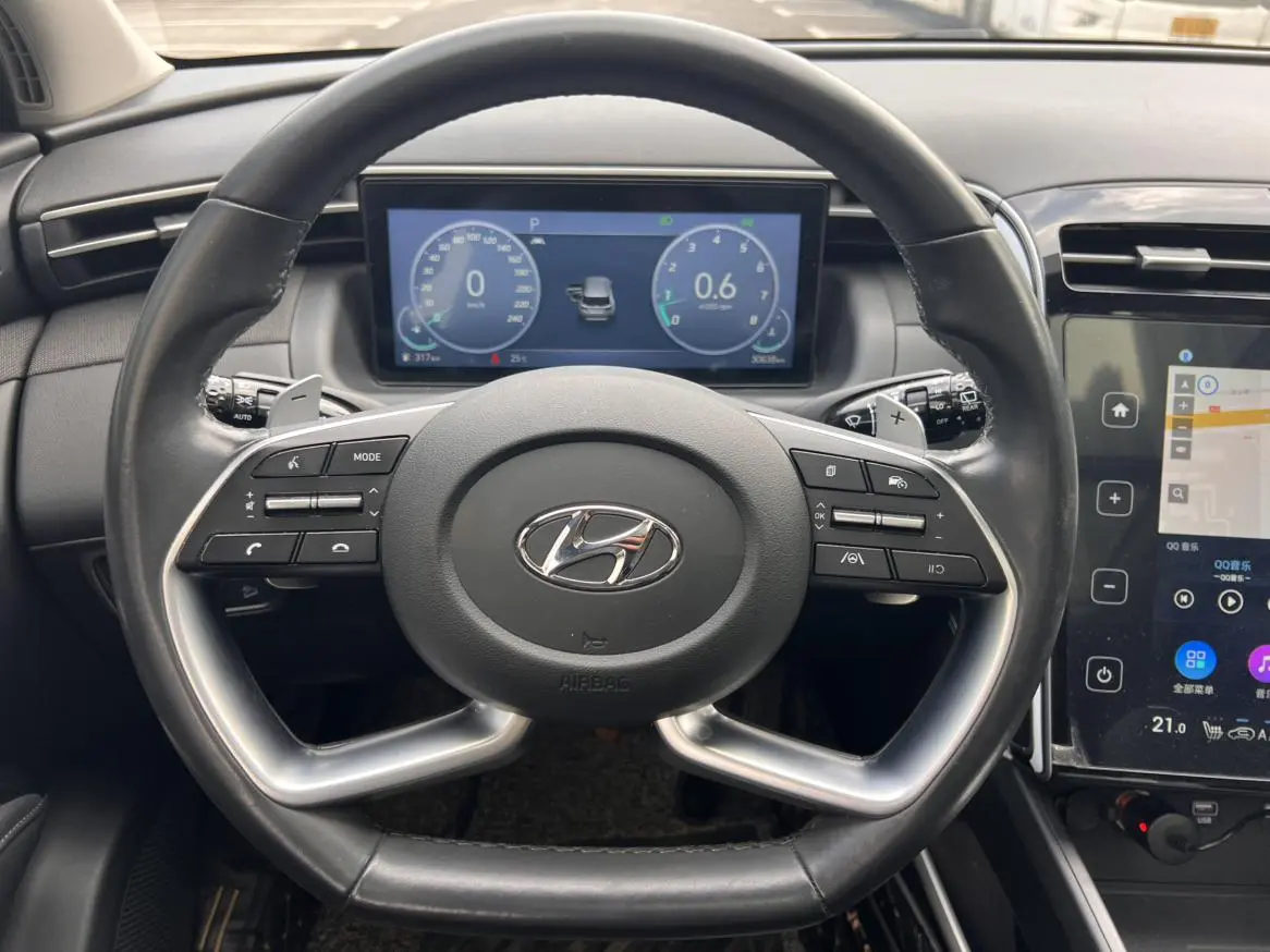 Hyundai Tucson Tucson L 1.5T LUX Two-wheel drive Premium Edition