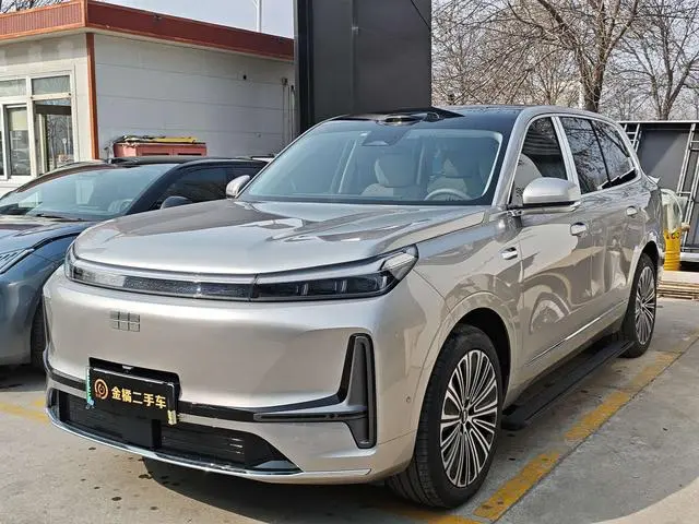 Geely Galaxy Galaxy M9 210km four-wheel drive pilot version
