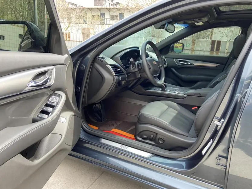 Cadillac Cadillac CT5 28T Luxury Standard Edition