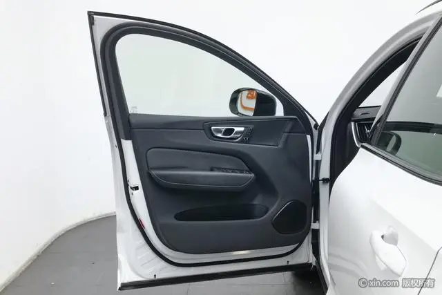 Volvo Volvo XC60 PHEV T8 E-drive hybrid Zhiyuan Sports Edition