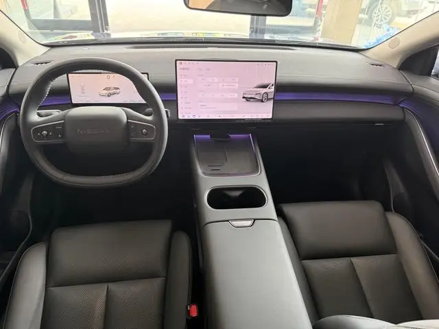 Nissan Nissan N6 180 Max