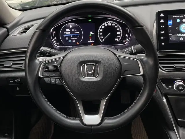 Honda Accord 260TURBO Deluxe Edition
