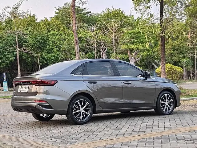 Geely Emgrand 4th generation 1.5L CVT flagship