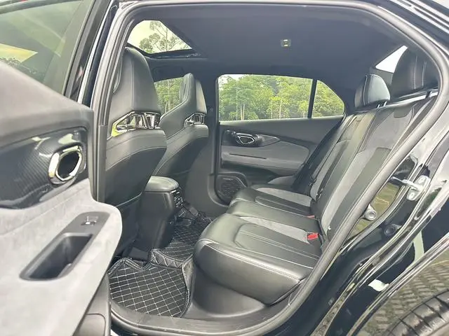 GAC Shadow Leopard 400T automatic R Pro version