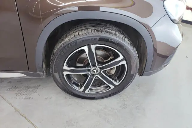 Mercedes-Benz Mercedes-Benz GLA GLA 200 fashion type