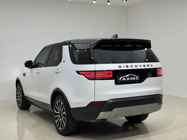 Land Rover discover 3.0 V6 HSE LUXURY