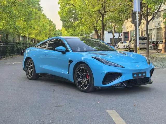Neta Nezha GT 580 four-wheel drive version