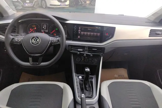 Volkswagen Polo Plus 1.5L automatic colorful technology version