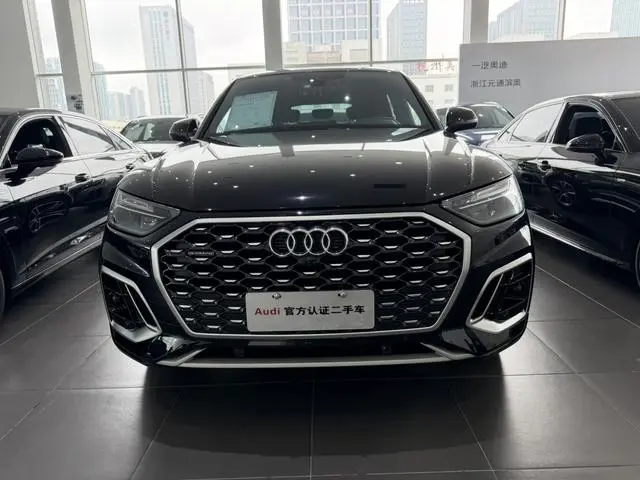 Audi Audi Q5L Sportback 40 TFSI Luxury