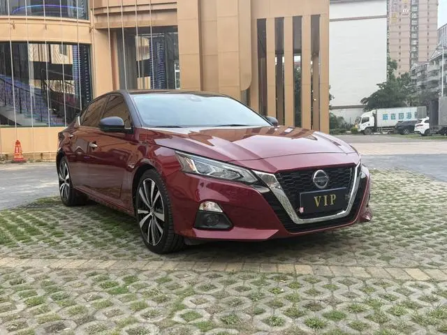 Nissan Teana 2.0 T XV AD1 Zhizun Pilot Edition