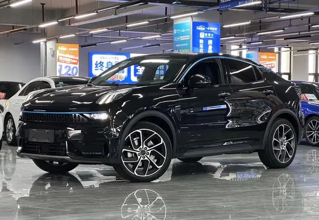 LYNK & CO Lynk 05 2.0TD two-wheel drive Halo