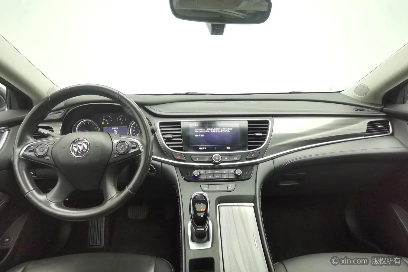 Buick Lacrosse 652T luxury