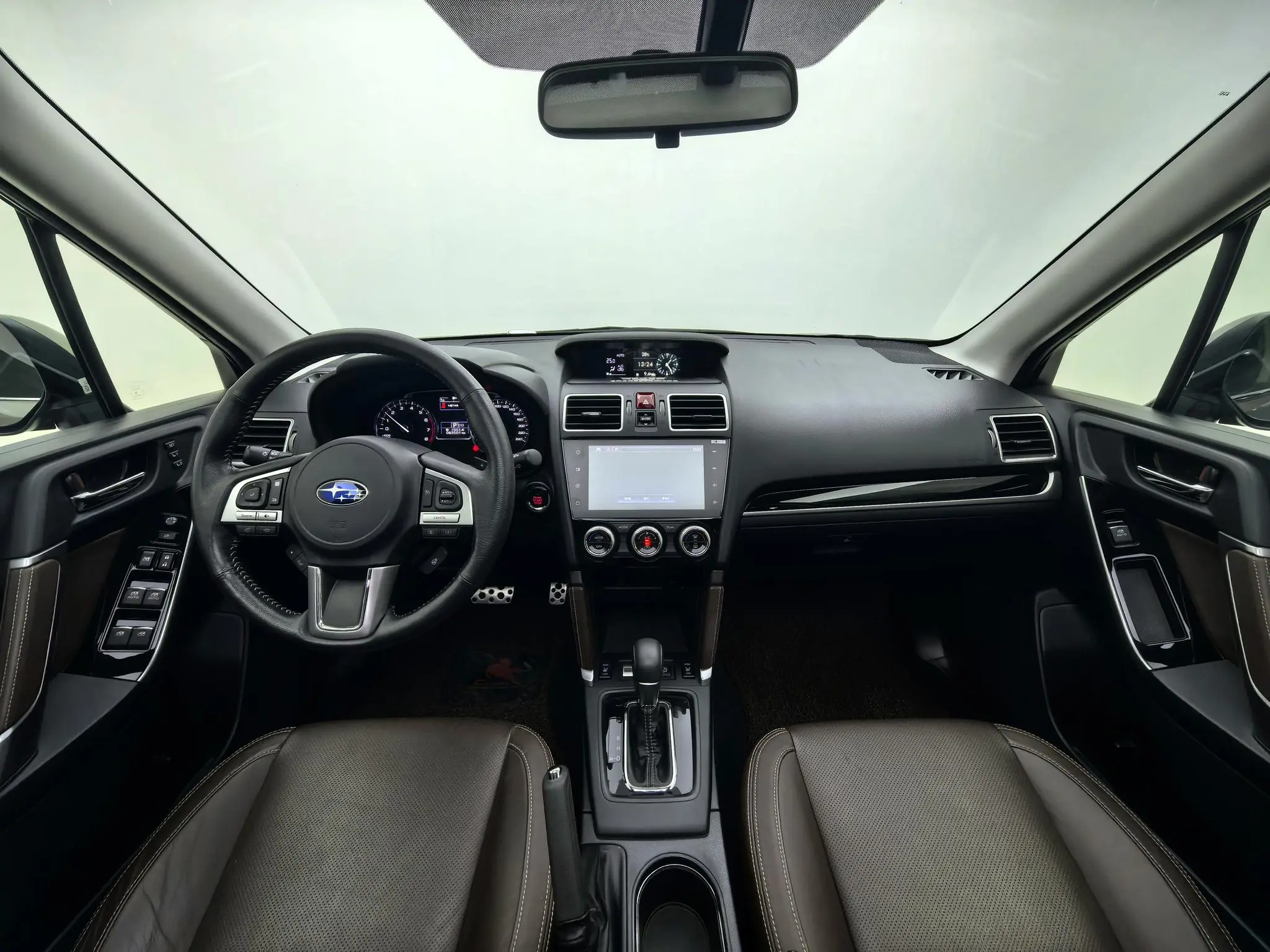 Subaru FORESTER Forester 2.5i Premium Navigation Version