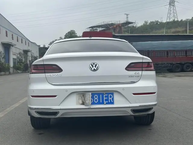 Volkswagen Volkswagen CC 330TSI Charm Edition Country VI