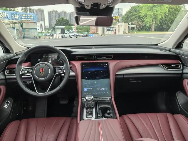Hongqi Hongqi H5 2.0T Automatic Zhilian Qichang Version