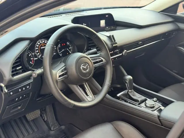Mazda Mazda 3 Angkesaila 2.0L automatic Quality Rui version
