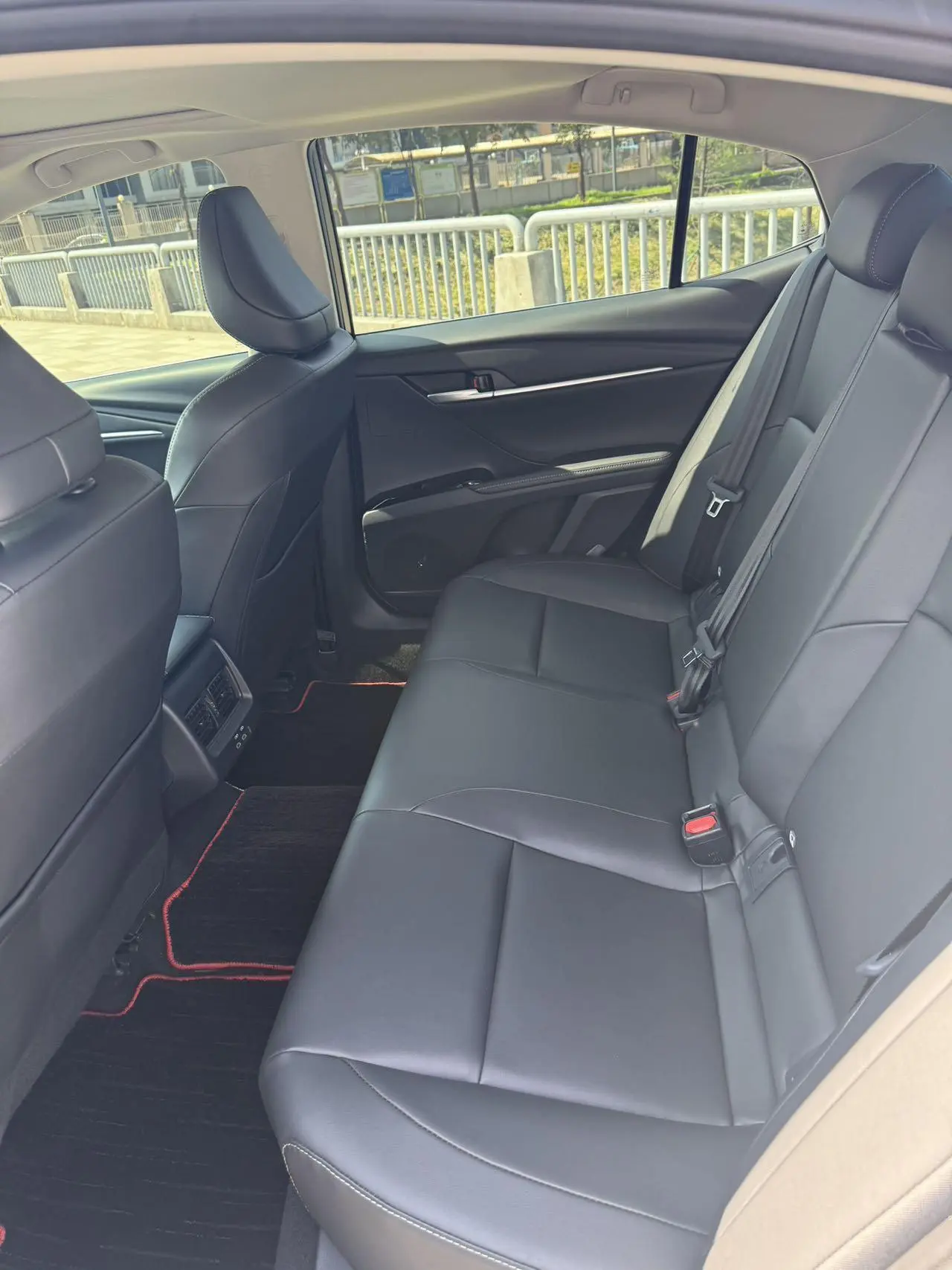 TOYOTA Camry 2.0E Elite Edition