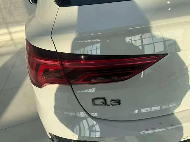 Audi Audi Q3 Sportback Facelift 45 TFSI quattro luxury